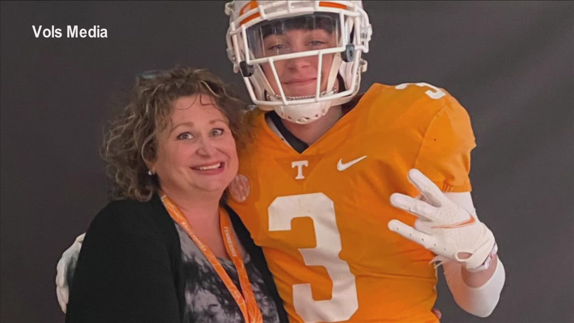 Max Gilbert initially had dreams to be a professional soccer player, now he's headed to play football for Tennessee in the spring.