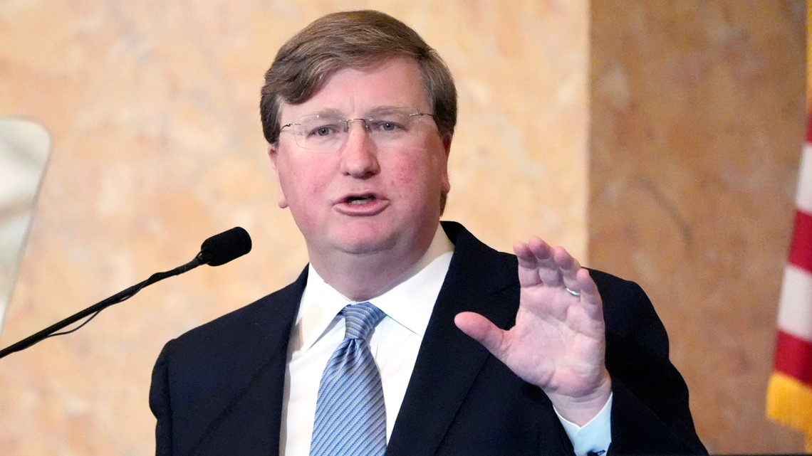 Mississippi governor wants waiver to ban SNAP recipients from buying 'unhealthy' food