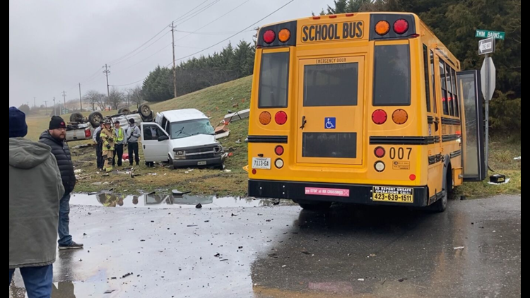 1 killed, 3 injured: Mini School bus wreck in Greene County 1 killed, 3 injured: Mini School bus wreck in Greene County