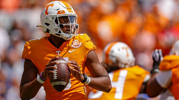 WATCH: Hendon Hooker connects with JaVonta Payton for 6!