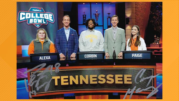 UT students advance to quarterfinals on College Bowl co-hosted by Peyton Manning