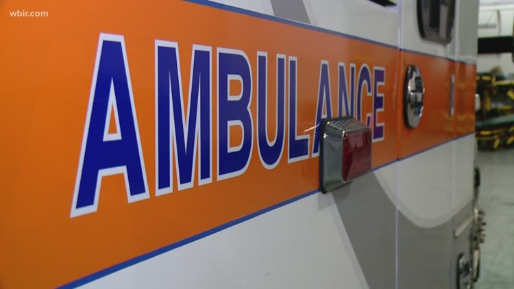 Man killed, woman seriously injured in Alcoa Highway crash