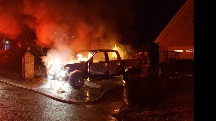 Rural Metro: No injuries after pickup truck fire in North Knox Co.