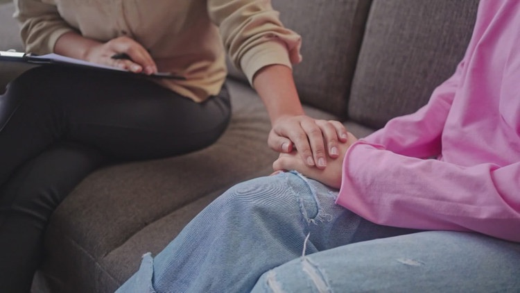 Mental health experts raise awareness about importance of suicide prevention