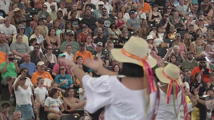 Knox Asian Festival celebrates 10 years of cuisine, performances and culture Knox Asian Festival celebrates 10 years of cuisine, performances and culture