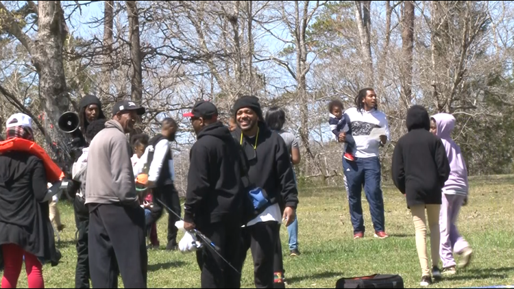 Community leader hosts event to help steer kids away from violence