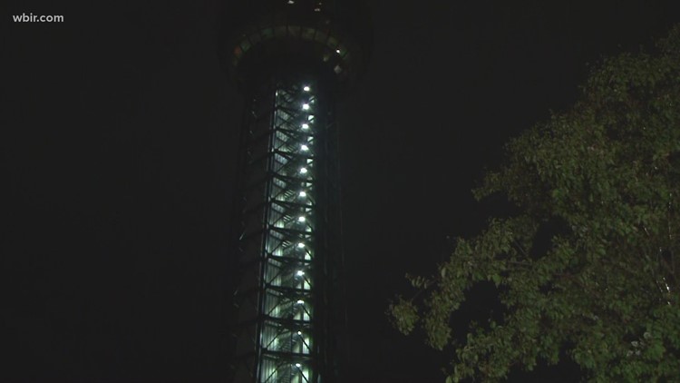 No, the Sunsphere in Knoxville did not actually catch on fire