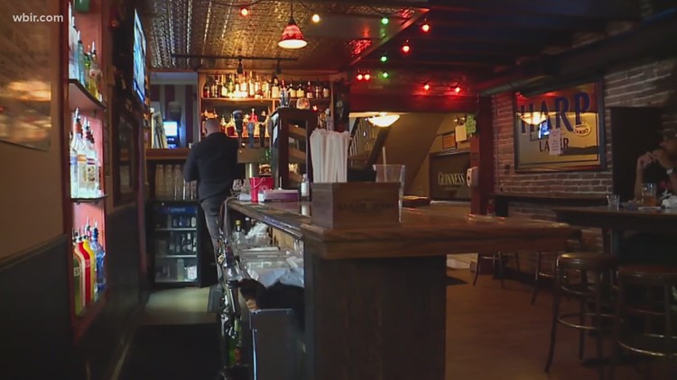 De vuelta la restricci&oacute;n en venta de bebidas alcoh&oacute;licas comenzando el jueves a las 11 p.m.