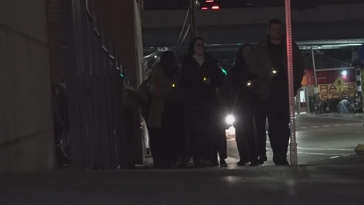 Vigil honors people who died while homeless in 2022