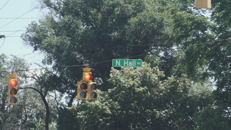 Alcoa leaders conduct study to learn how to improve Hall Road, address safety concerns Alcoa leaders conduct study to learn how to improve Hall Road, address safety concerns