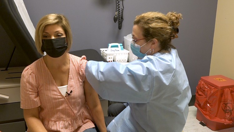 COVID-19 vaccine booster trial underway in Knoxville