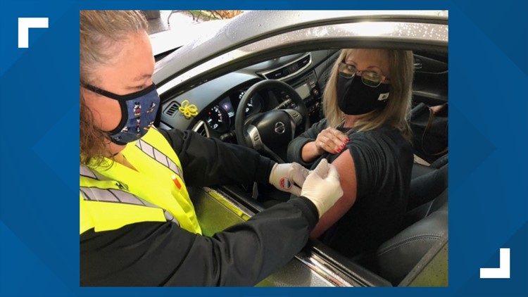 Loudon County educators receive COVID-19 vaccine during vaccination event