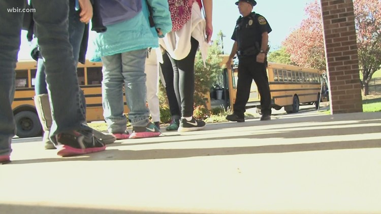 KCSO: 3 juveniles arrested after making individual school threats