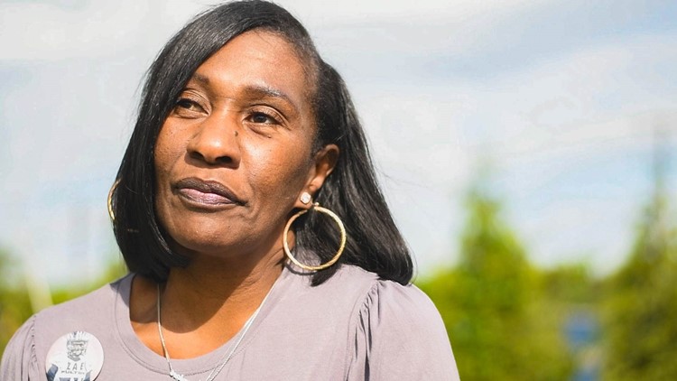 Governor Lee grants clemency to 17 people, including community advocate Zenobia Dobson