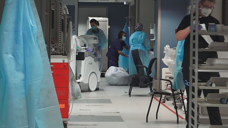 Pacientes de COVID-19 alcanzan niveles de crisis en los hospitales del Este de TN Pacientes de COVID-19 alcanzan niveles de crisis en los hospitales del Este de TN