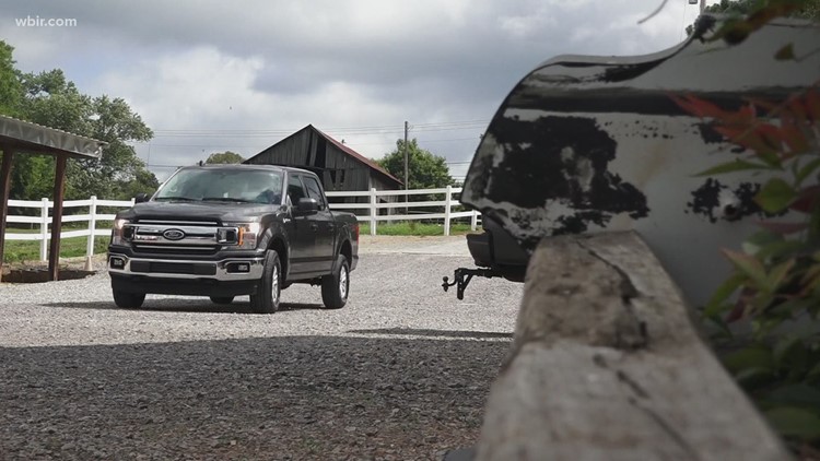 New noble steed: SouthEast Bank gifts Horse Haven truck after interstate breakdown
