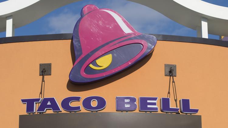 North Knoxville rejoices as Taco Bell reopens