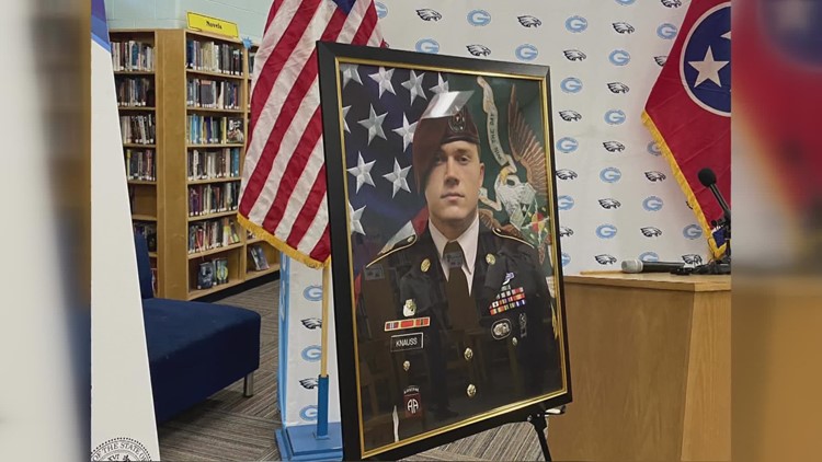 Marine testifies commanders did not clear shot on suicide bomber that killed Staff Sgt. Ryan Knauss