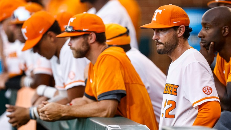 Tennessee baseball loses first SEC game of the season, falls to Alabama 6-3