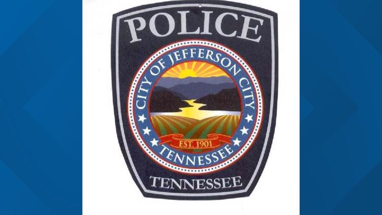 Jefferson City police searching for armed robbery suspects