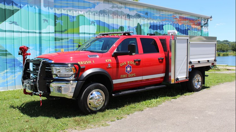 Oak Ridge Fire Department reveals new truck to fight fires in wildlands