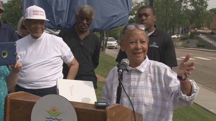 Knoxville native, world-renowned poet Nikki Giovanni has died at 81