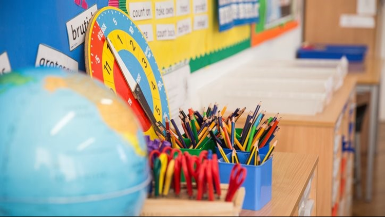 Tennessee Serves provides new backpacks to every student in state&rsquo;sdistressed counties