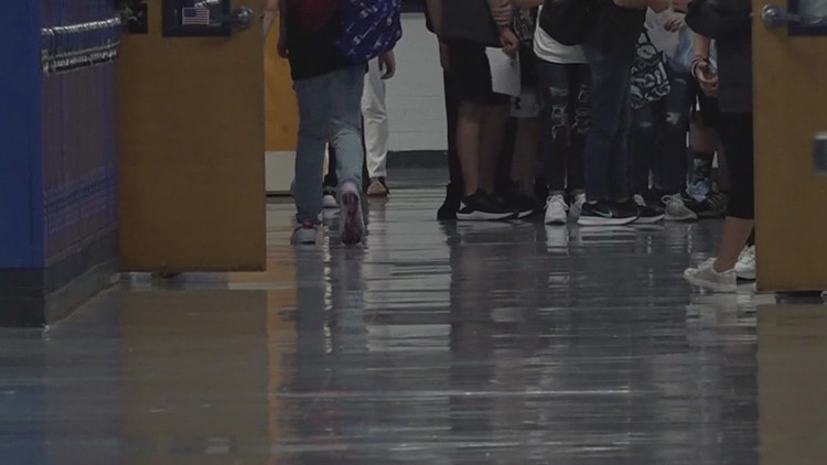 Tennessee launches school resource officer grant applications Tennessee launches school resource officer grant applications