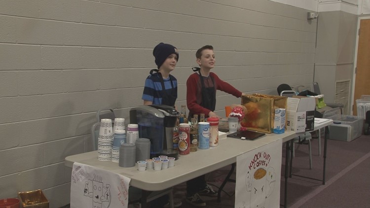 Farragut students turn economics lessons into small businesses