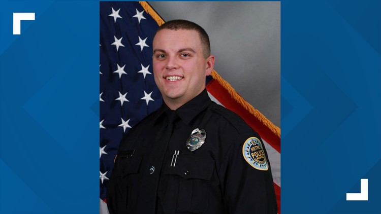 Officer from Knoxville hailed as hero after helping save lives during 2020 Nashville Christmas bombing