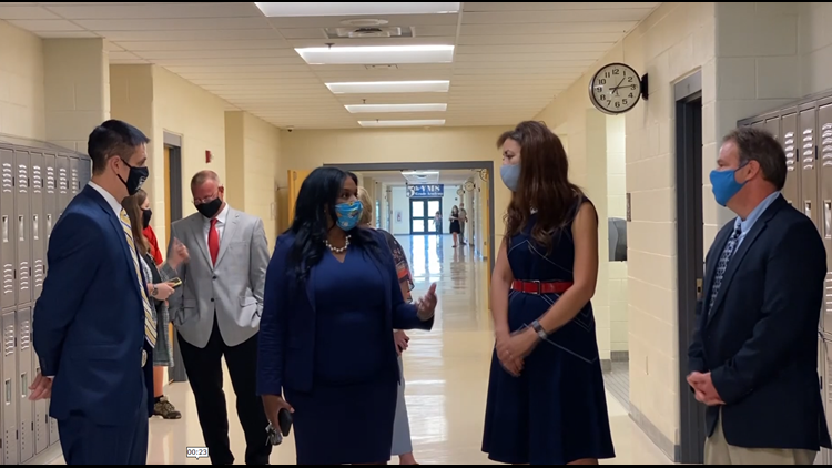 MCS School Board votes to keep or oust director of schools