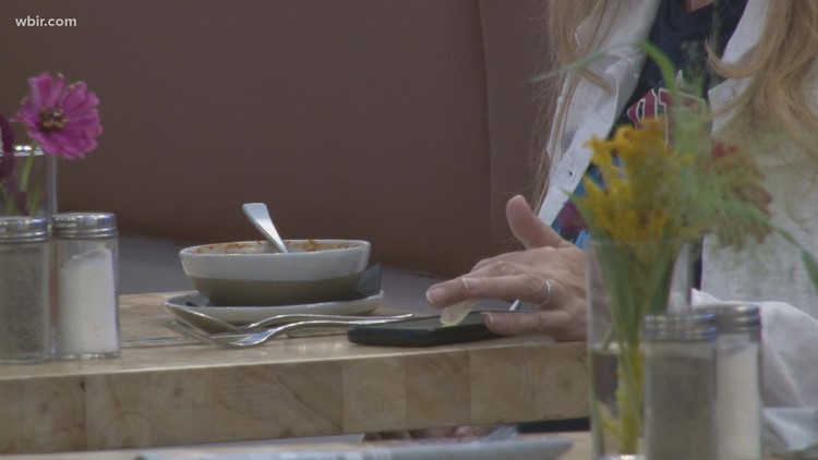 Knoxville restaurant owner joins other businesses in closing twice a week from worker shortage