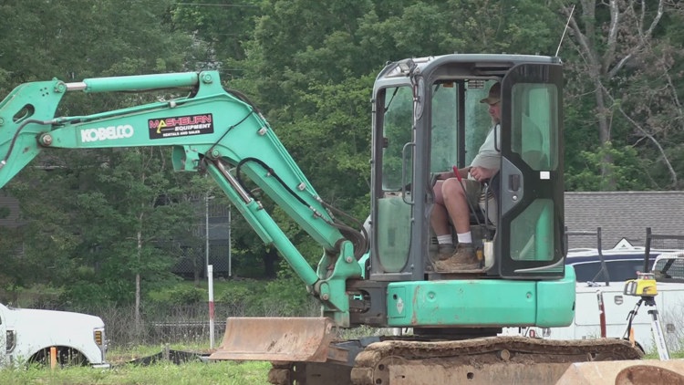 Governor Bill Lee signs bill into law allowing builders to use third-parties for inspections and permits