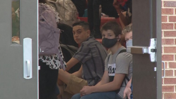 East Tennessee school districts redoing, reviewing mask policies