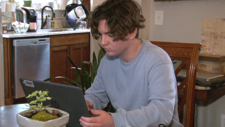 Claiborne Co. student wants to get back into the classroom, but says conditions are unsafe