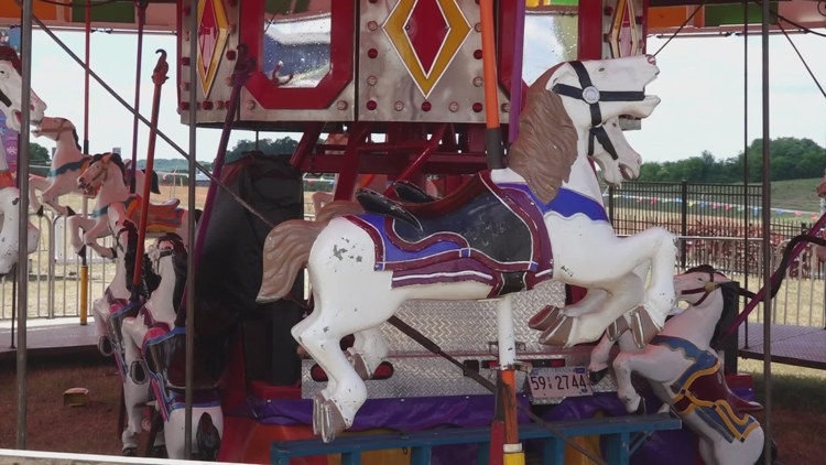 Ride operator speaks out after viral video showing carousel ride malfunction at Jefferson County Fair