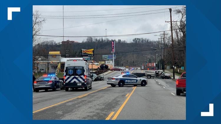 KPD responding to serious crash on Broadway near Chickamauga Ave.