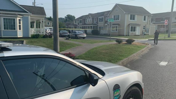 KPD: Negotiators working to contact barricaded suspect believed to be armed in Northwest Knoxville