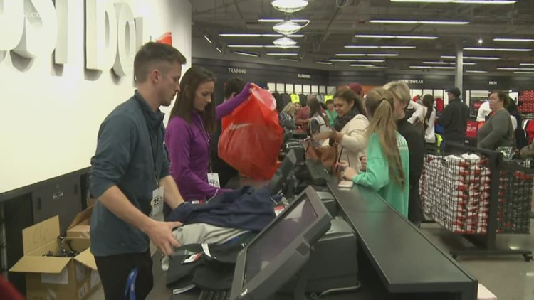 Experts say start your Christmas Shopping early