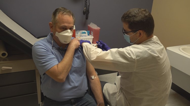 Vaccine rollout begins for all volunteers in Knoxville clinical trial