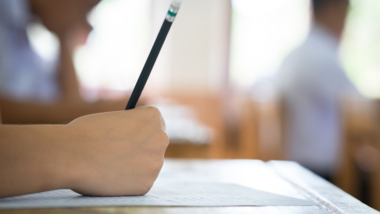 Oak Ridge BOE adjusts standardized testing policy for this year to only count if it helps grades Oak Ridge BOE adjusts standardized testing policy for this year to only count if it helps grades