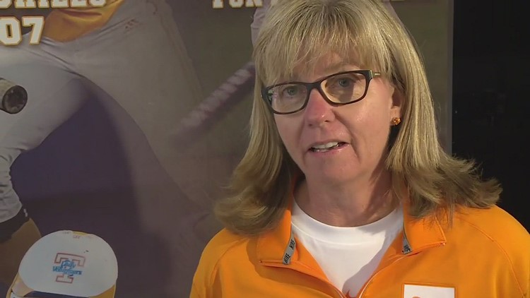 Tennessee softball head coach Karen Weekly named SEC Coach of the Year