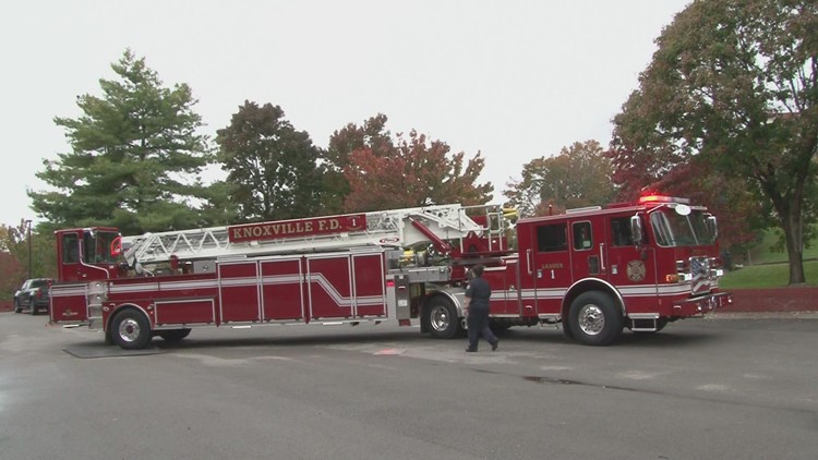 KFD: No one hurt after vacant building catches fire