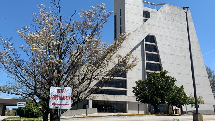 Senior center plans withdrawn for giant former Knoxville hotel