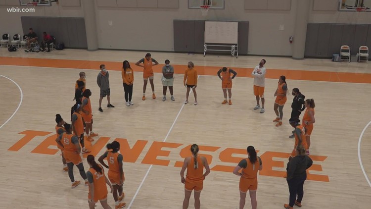Lady Vol basketball team to play against Southern Illinois in season opener