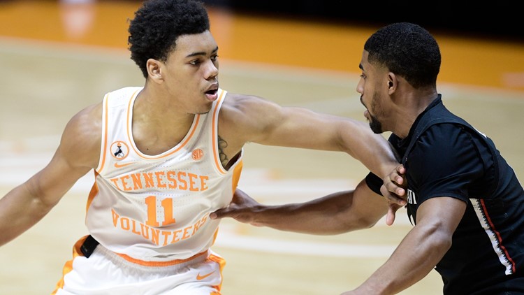 Tennessee freshman phenom Jaden Springer declares for NBA Draft