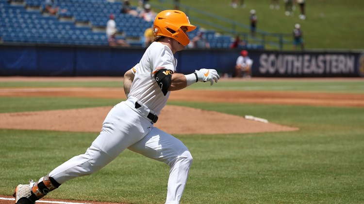 HAPPENING NOW: Tennessee battles Mississippi State in SEC Tournament