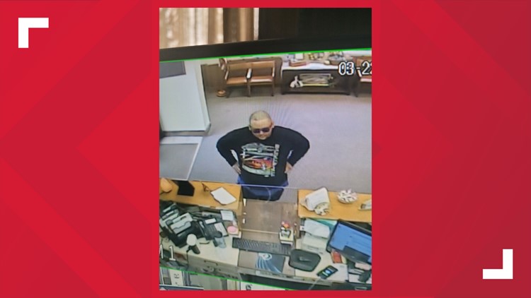 Suspect at large after Newport bank robbery
