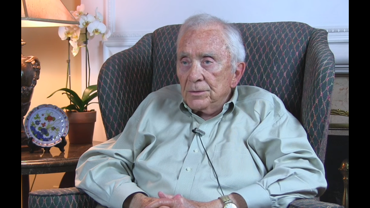 Restaurateur Bill Regas dies at age 92