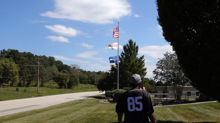 Scarboro 85 anniversary celebrated with Oak Ridge bus tour